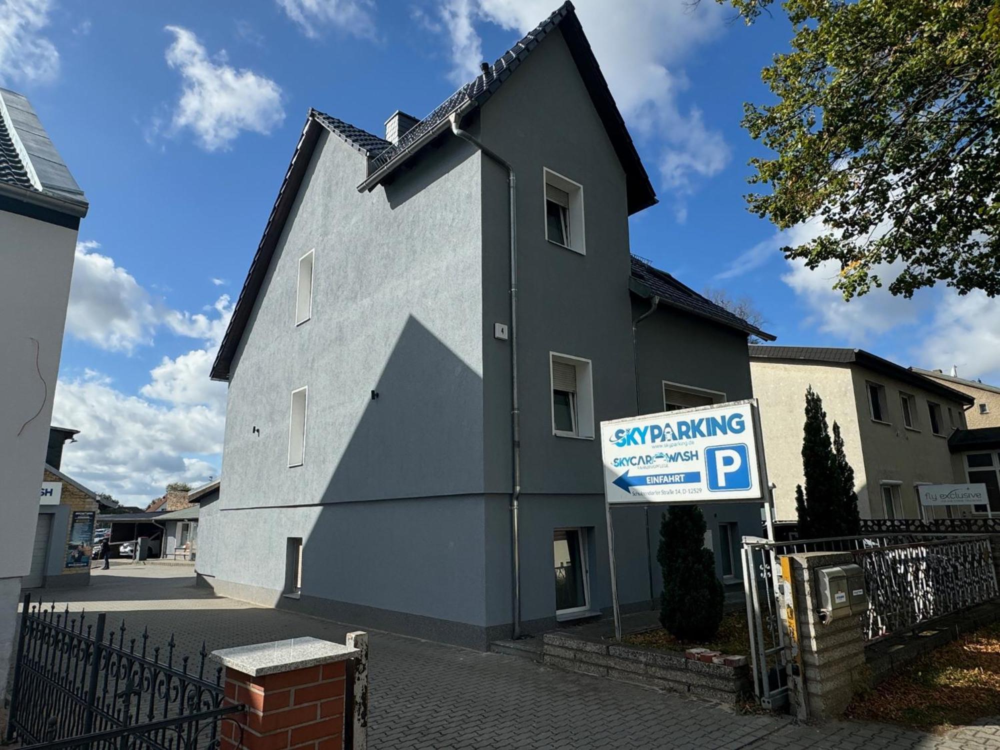 Skypension Schoenefeld Exterior photo